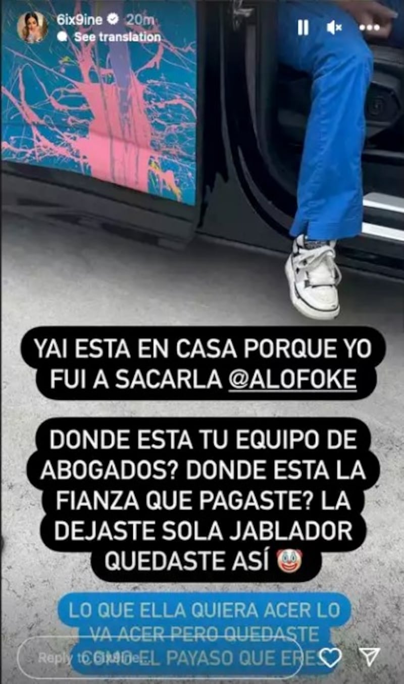 Tekashi69 publicó esta foto de una pierna de Yailin bajando del carro para quedarse en su casa tras salir de su detención por maltrato en contra de él