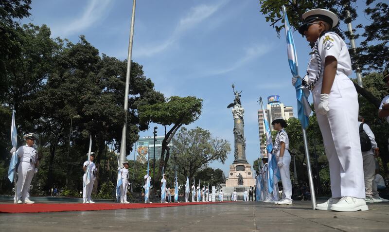 Guayaquil, martes 01 de octubre del 2024
Con un pregón cívico al pie de la columna de los próceres en el parque Centenario se  dio inicio a las fiestas octubrinas