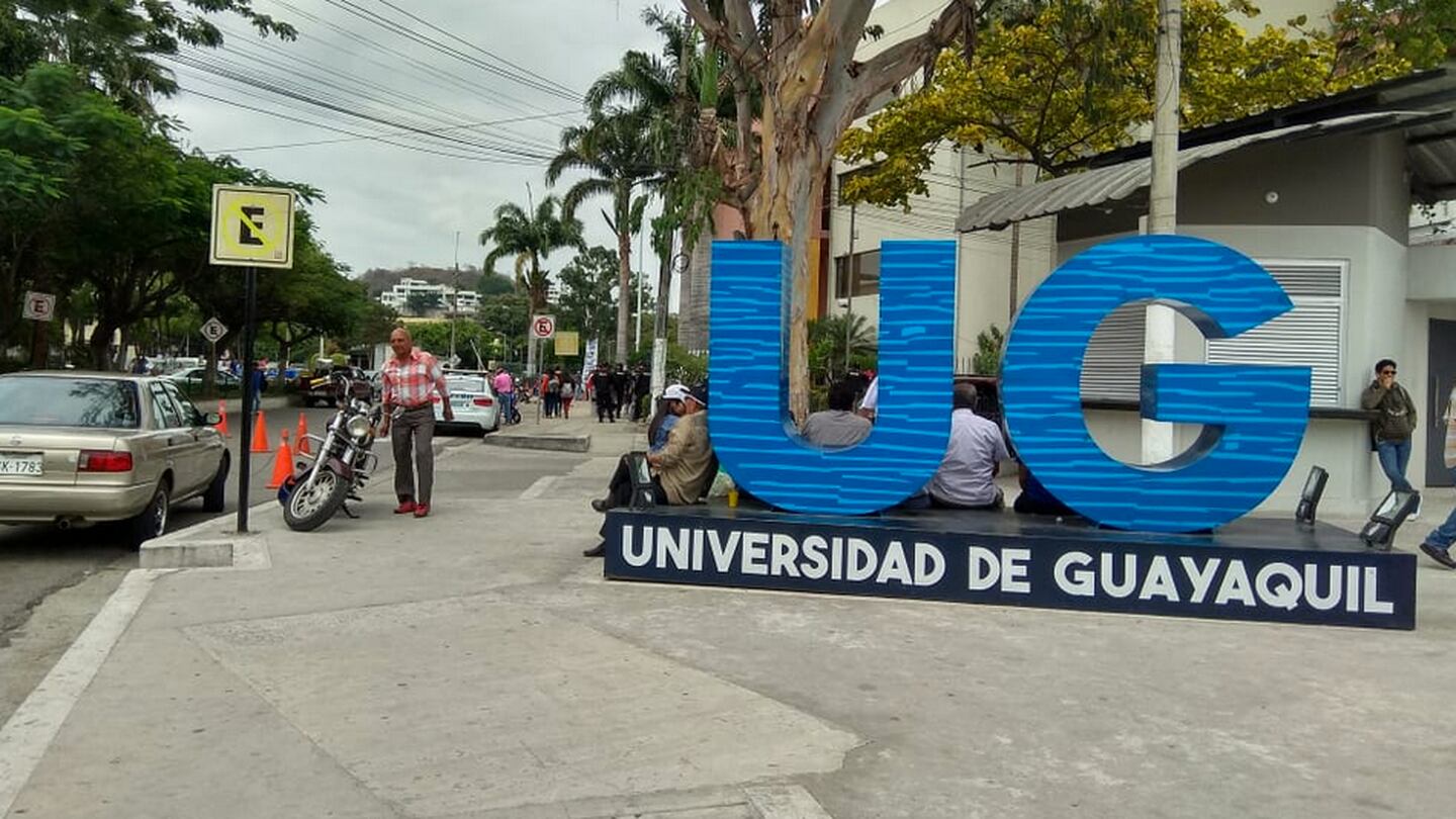 ASDASDSAD – Universidad de Guayaquil